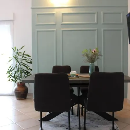 Julie Apartament