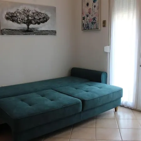 Julie Apartament *