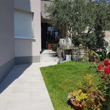 Apartament Julie *